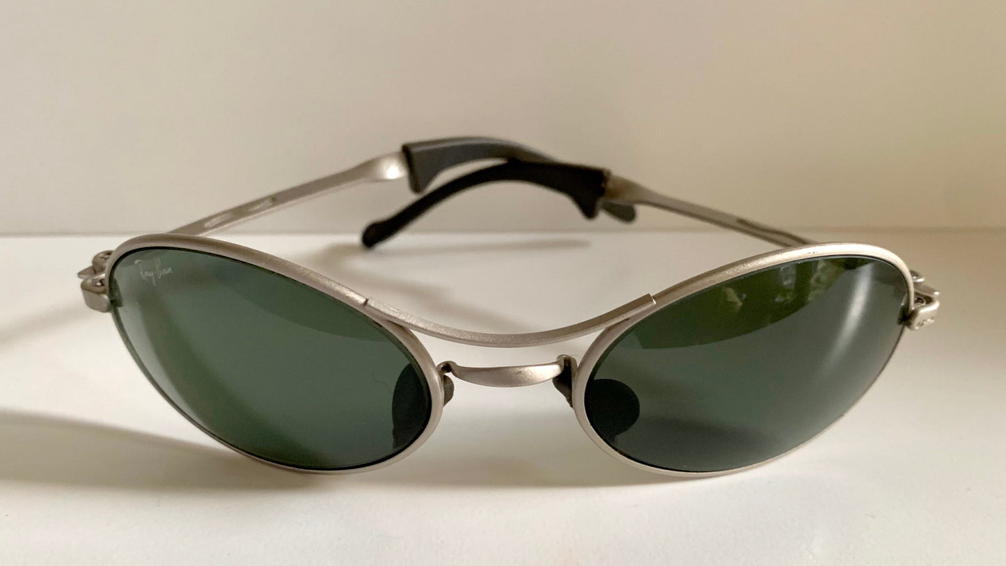 Ray Ban B&L Orbs USA vintage sunglasses - W2177 Orbs oval silver frame