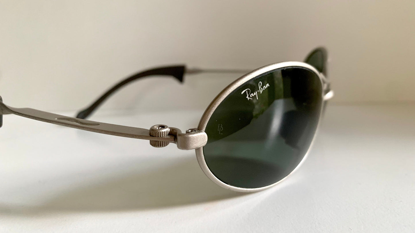 Ray Ban B&L Orbs USA vintage sunglasses - W2177 Orbs oval silver frame