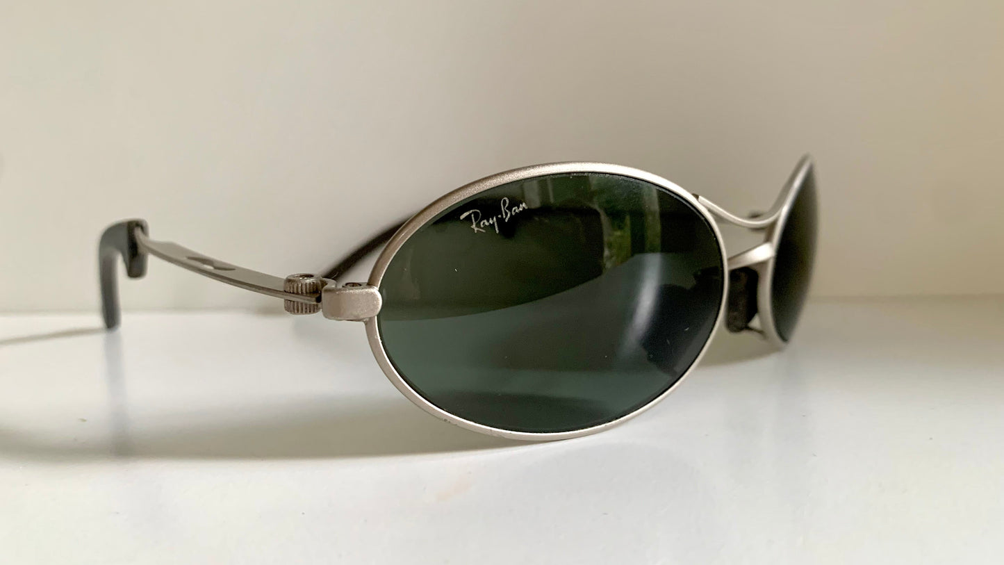 Ray Ban B&L Orbs USA vintage sunglasses - W2177 Orbs oval silver frame