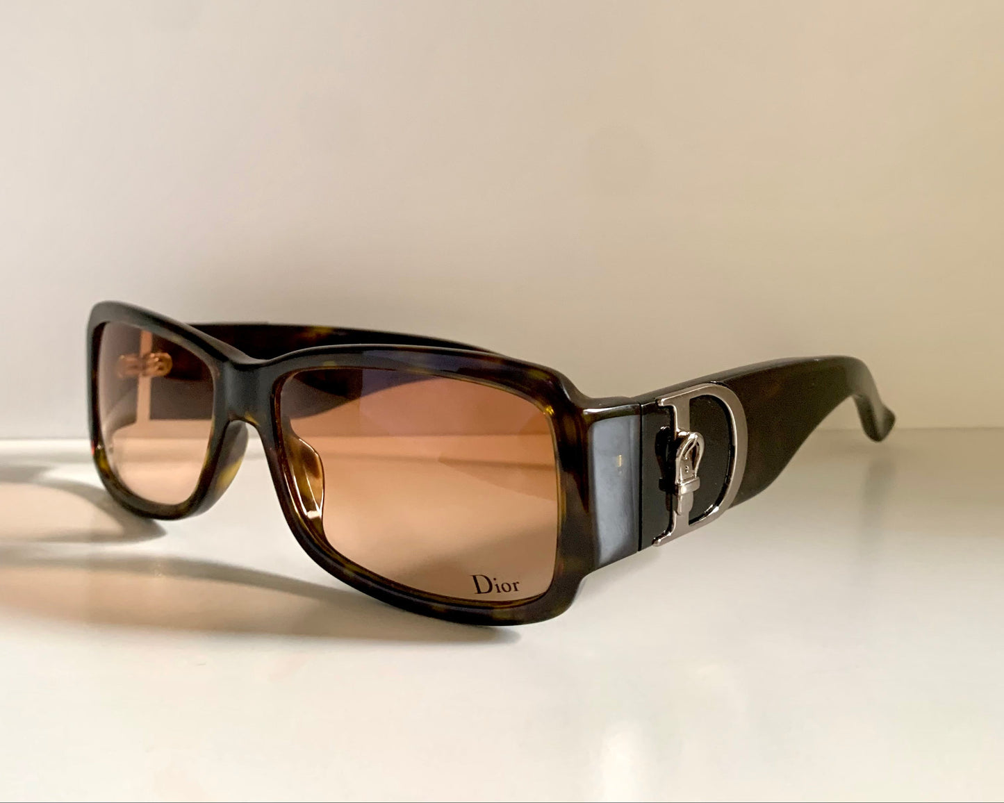 Christian Dior vintage sunglasses - Cottage 3 tortoise  frame, buckle logo