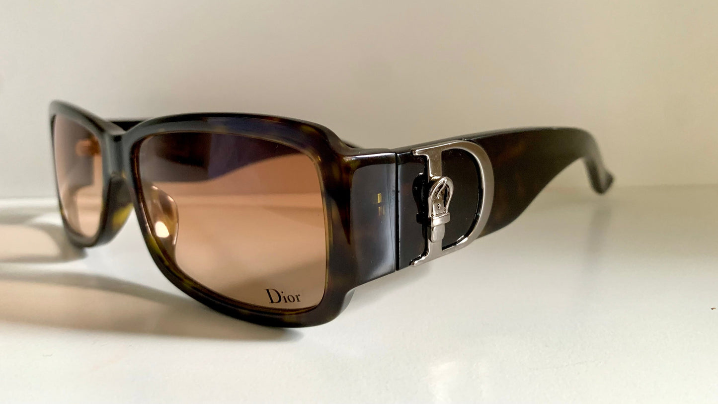 Christian Dior vintage sunglasses - Cottage 3 tortoise  frame, buckle logo