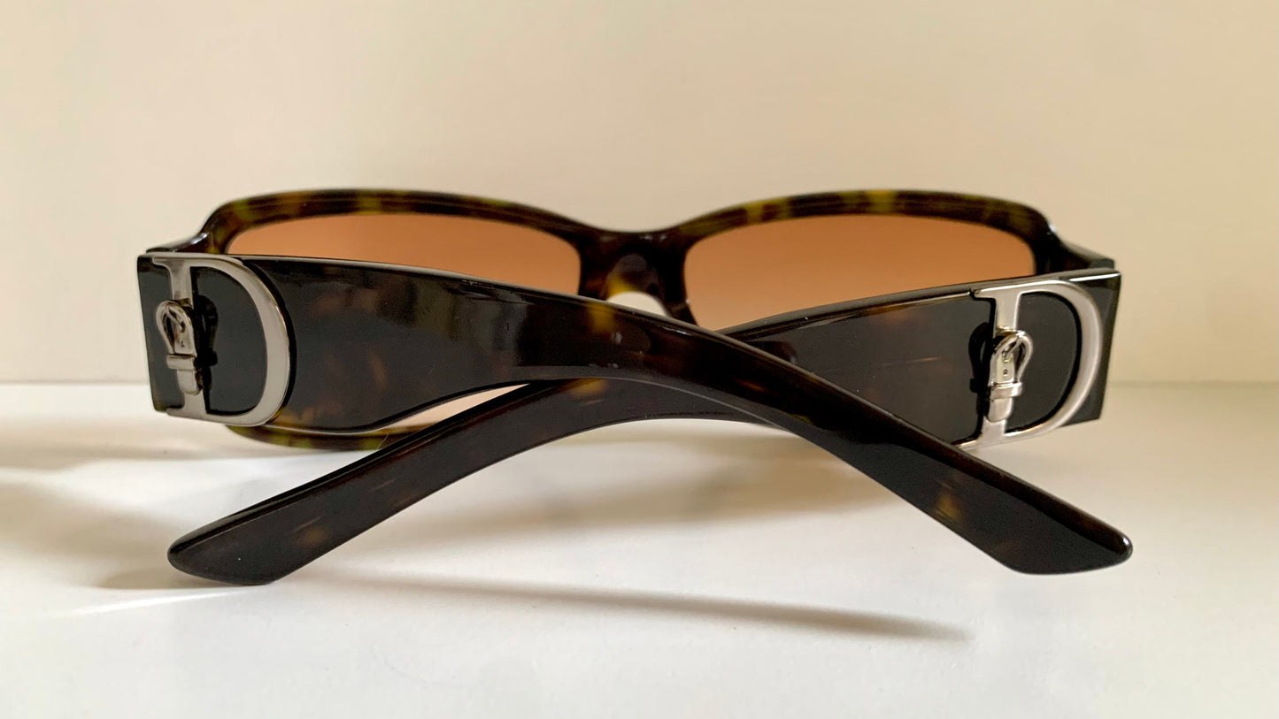 Christian Dior vintage sunglasses - Cottage 3 tortoise  frame, buckle logo