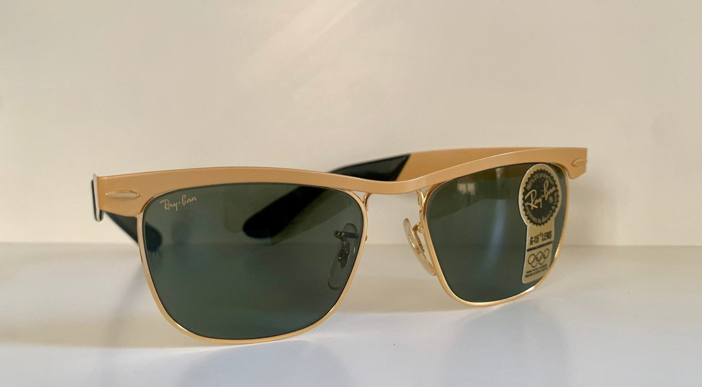 Ray Ban B&L USA vintage sunglasses - Wayfarer Deluxe W1309