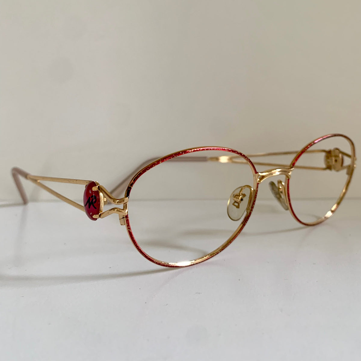 Nina Ricci 90s vintage glasses -red and gold frame