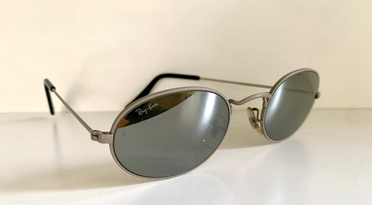 Ray Ban B&L USA vintage sunglasses - W2457 Classic Collection silver mirrored