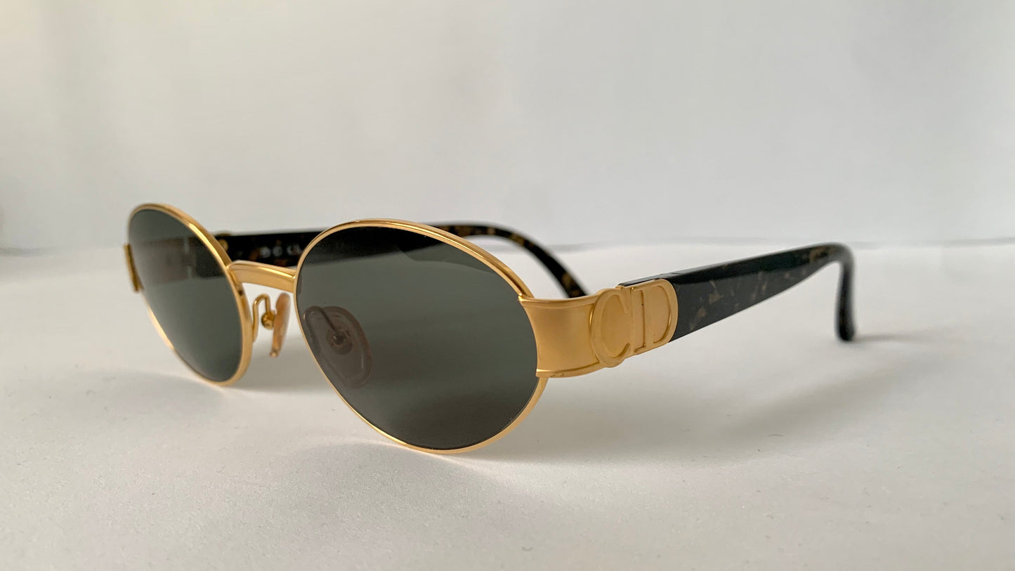 Christian Dior Vintage Sunglasses - 2910 golden oval 90s frames