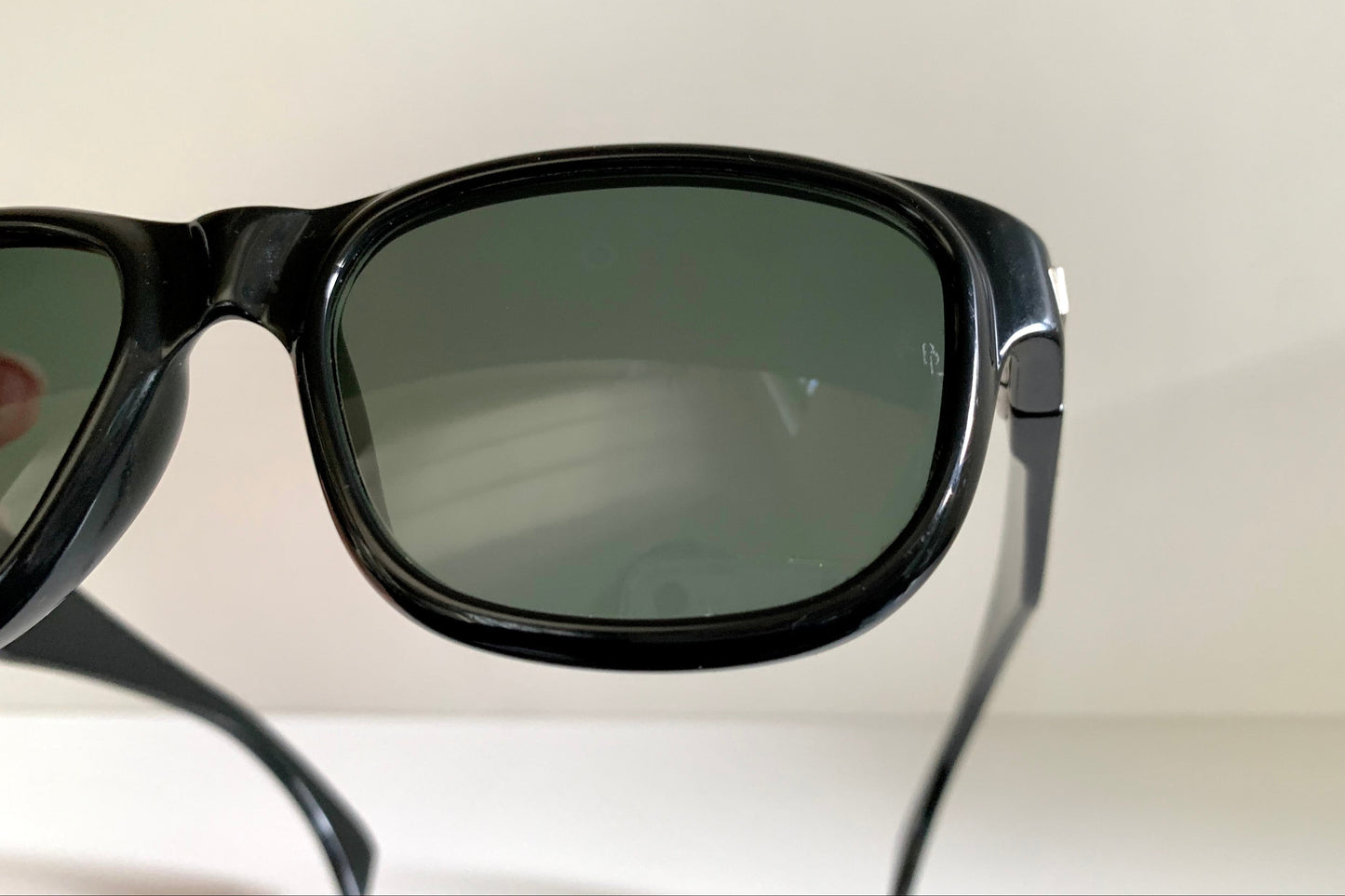 Ray Ban B&L USA 80s vintage sunglasses -  W2754 Undercurrent