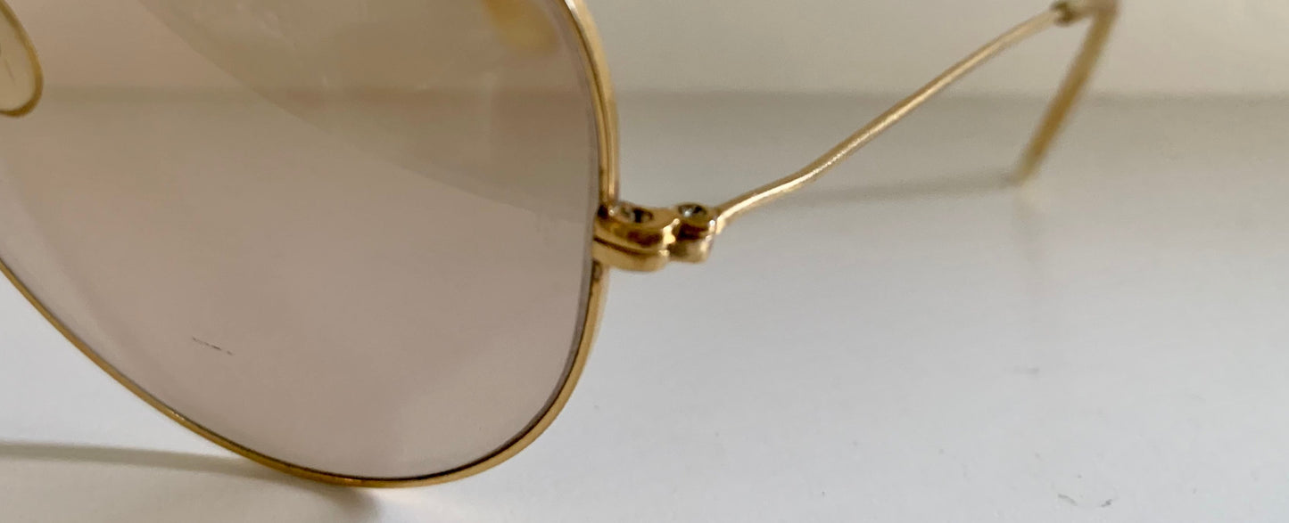 Ray Ban B&L USA - Photocromic 62mm aviator