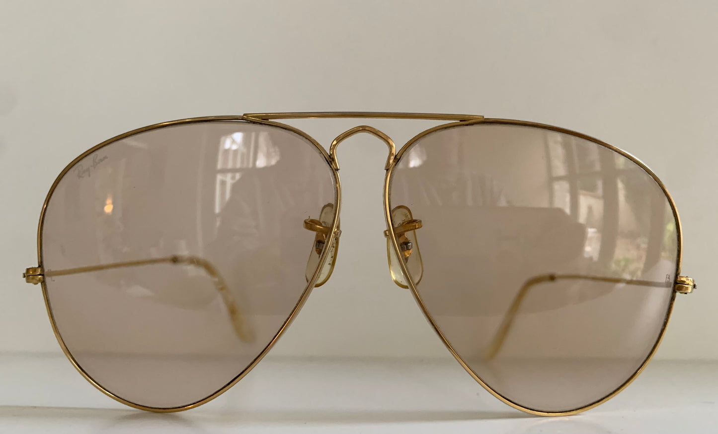 Ray Ban B&L USA - Photocromic 62mm aviator