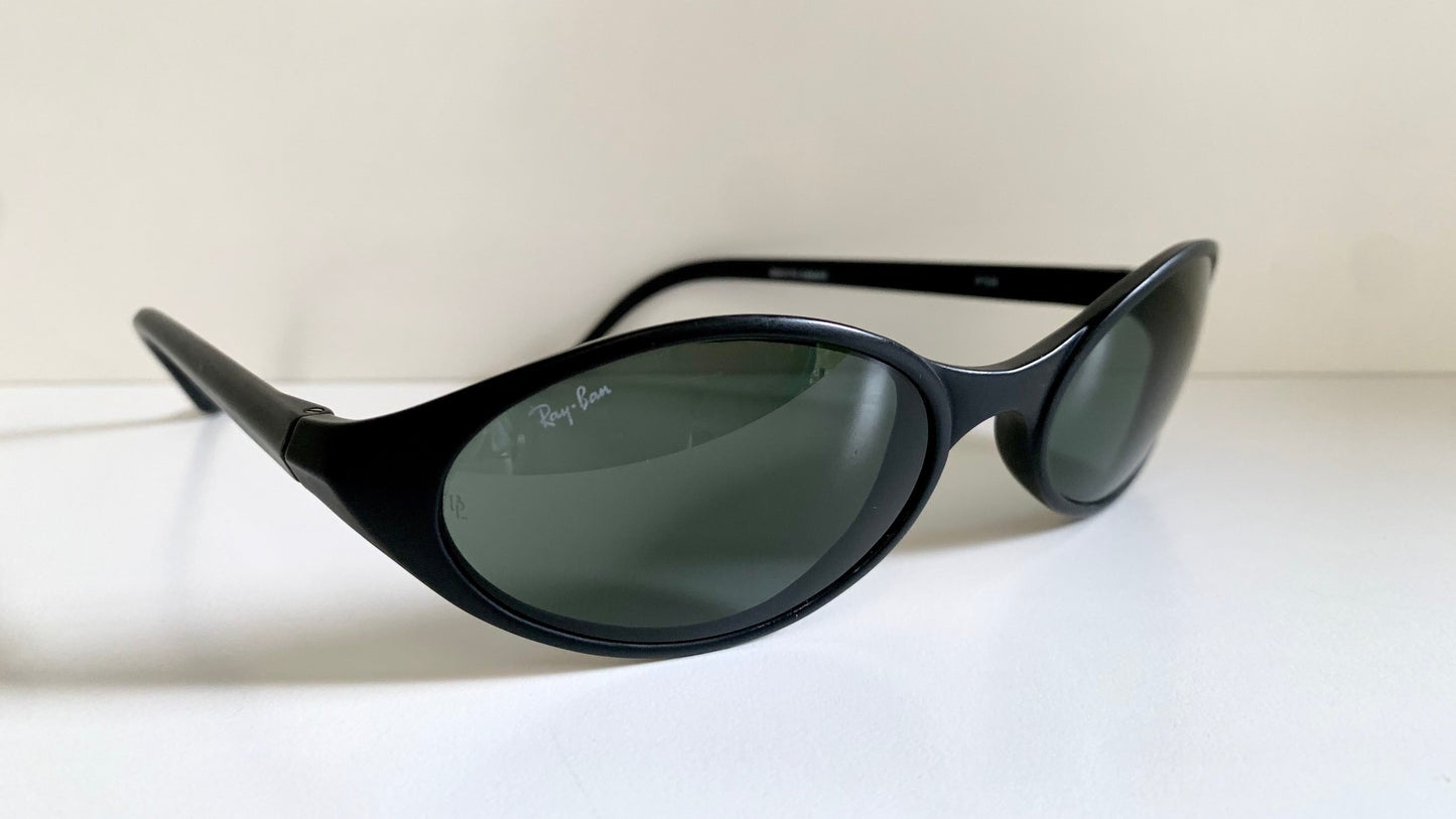 Ray Ban B&L USA 90s vintage sunglasses -  W2173 Predator Style 6