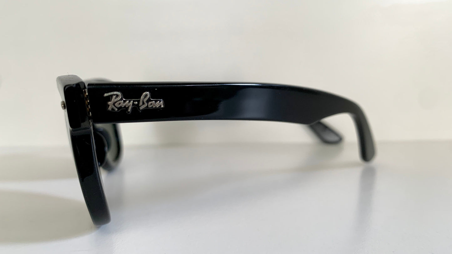 Ray Ban B&L USA vintage sunglasses - Wayfarer XS W0487
