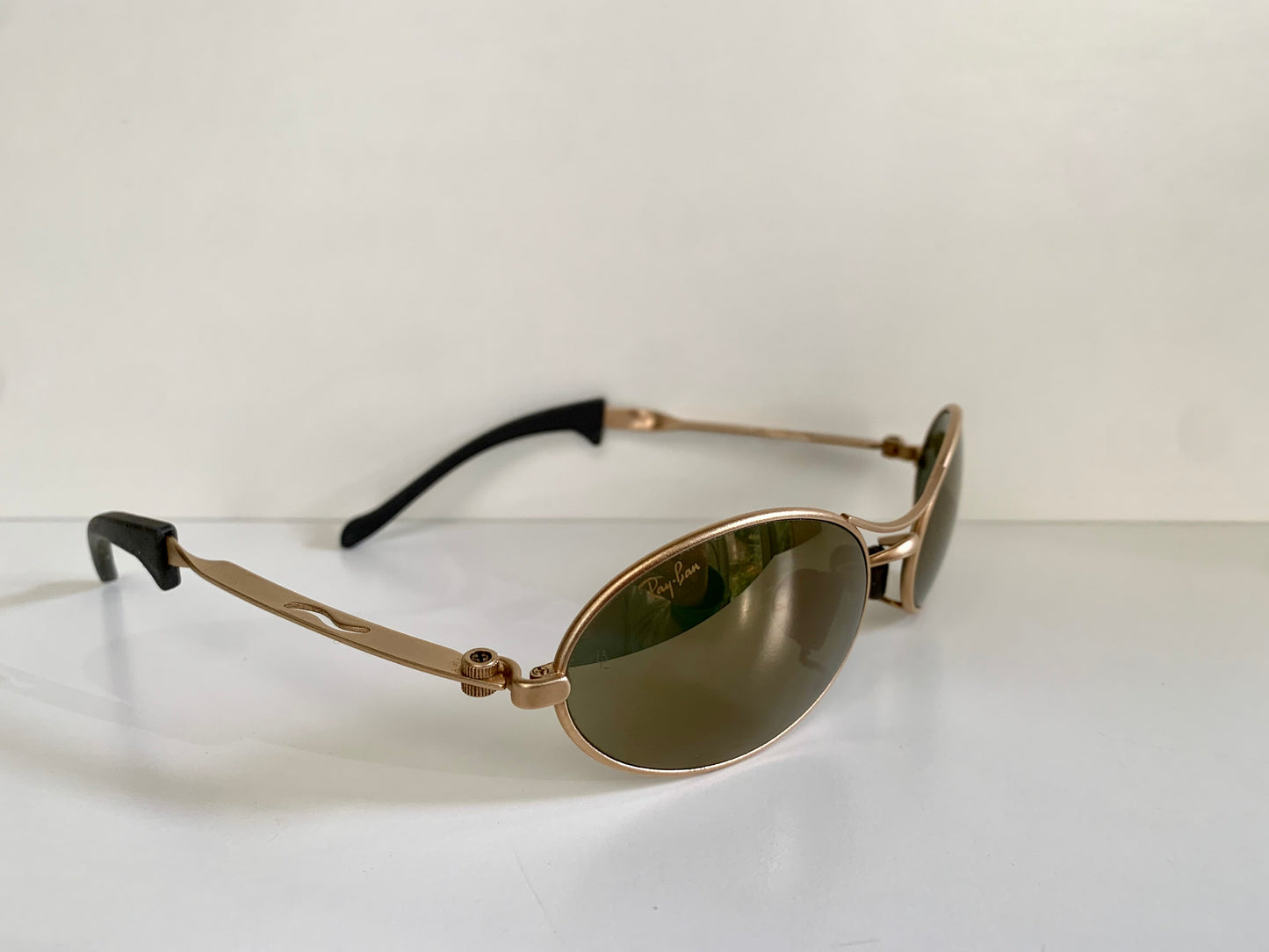 Ray Ban B&L USA vintage sunglasses - rare W2307 Orbs Ellipse golden mirrored frame