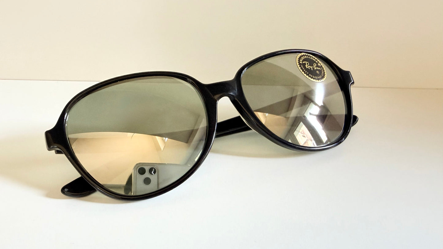 Ray Ban B&L USA vintage sunglasses - very RARE 60s Shelby NOS with tags
