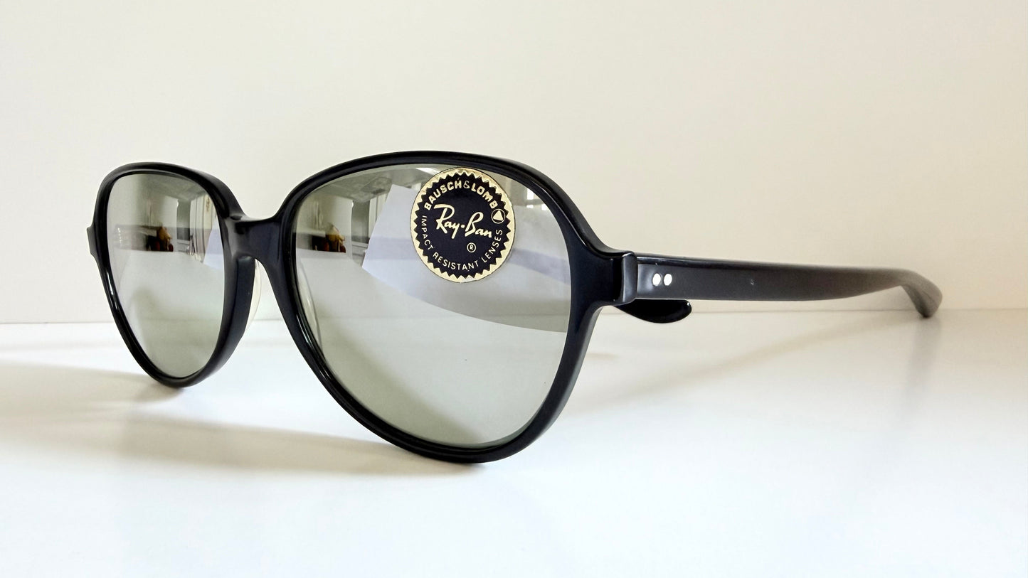 Ray Ban B&L USA vintage sunglasses - very RARE 60s Shelby NOS with tags