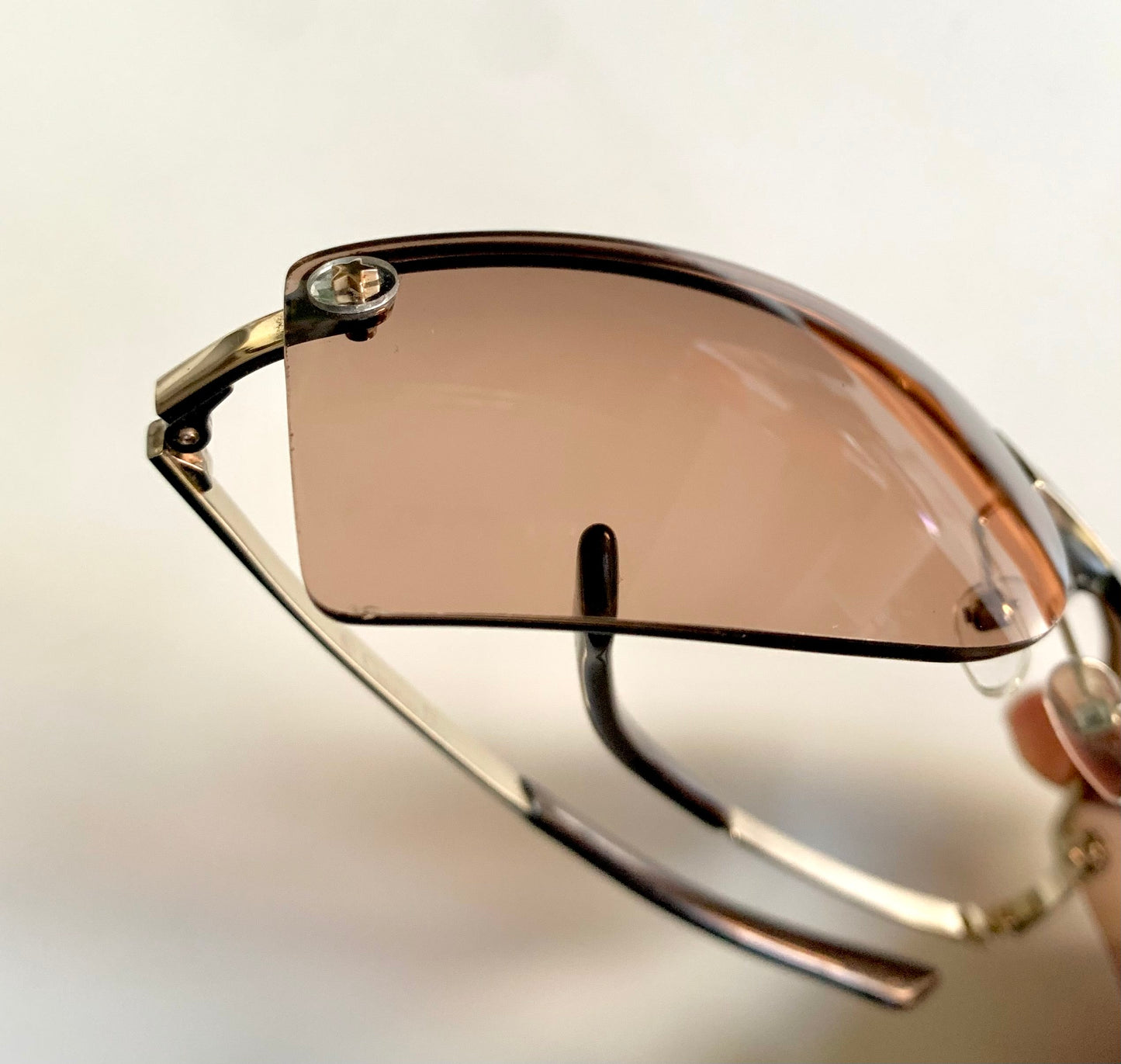 Christian Dior Vintage Sunglasses - Y2K Adiorable rose gold wrap rimless frames