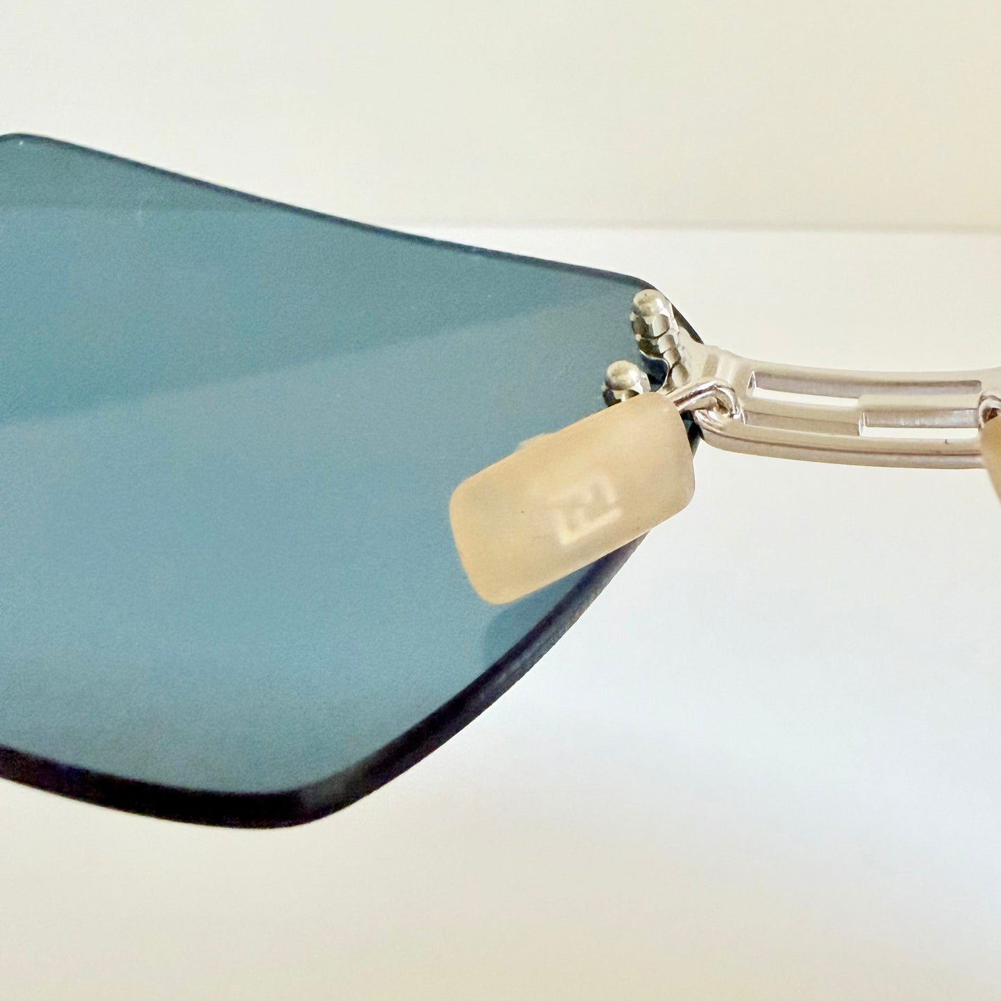 Fendi Y2K 00s vintage sunglasses - rimless blue frame with logos