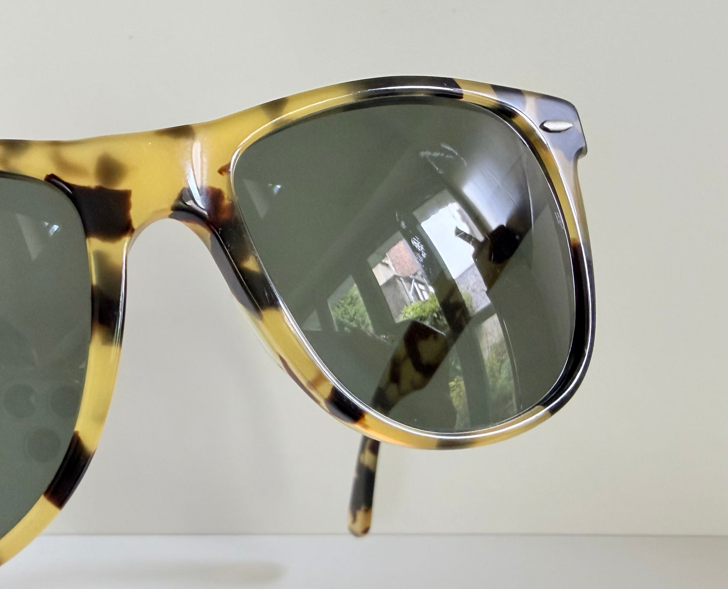 Ray Ban B&L USA - Wayfarer II yellow tortoise shell vintage sunglasses