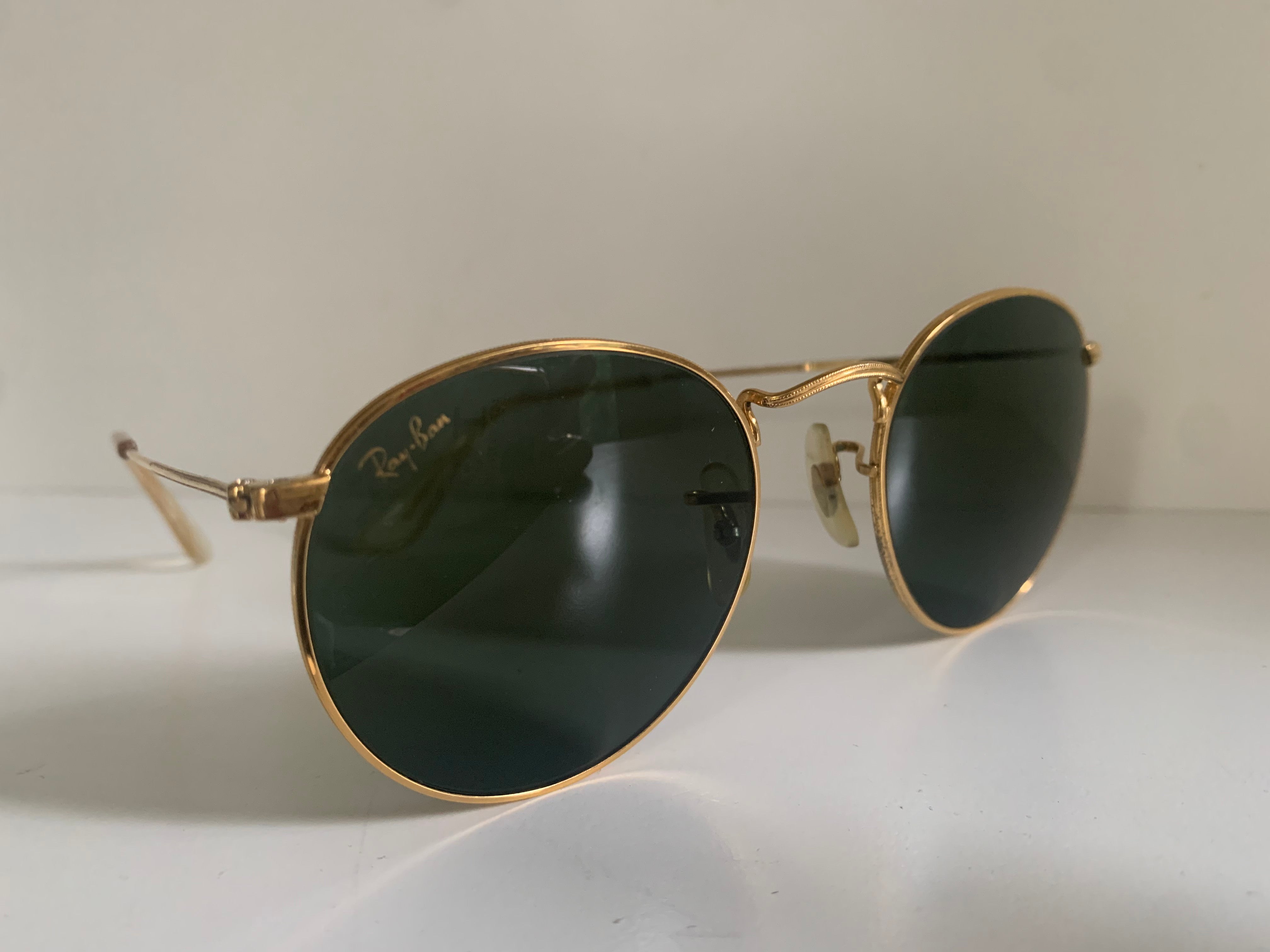 Vintage round hotsell ray bans