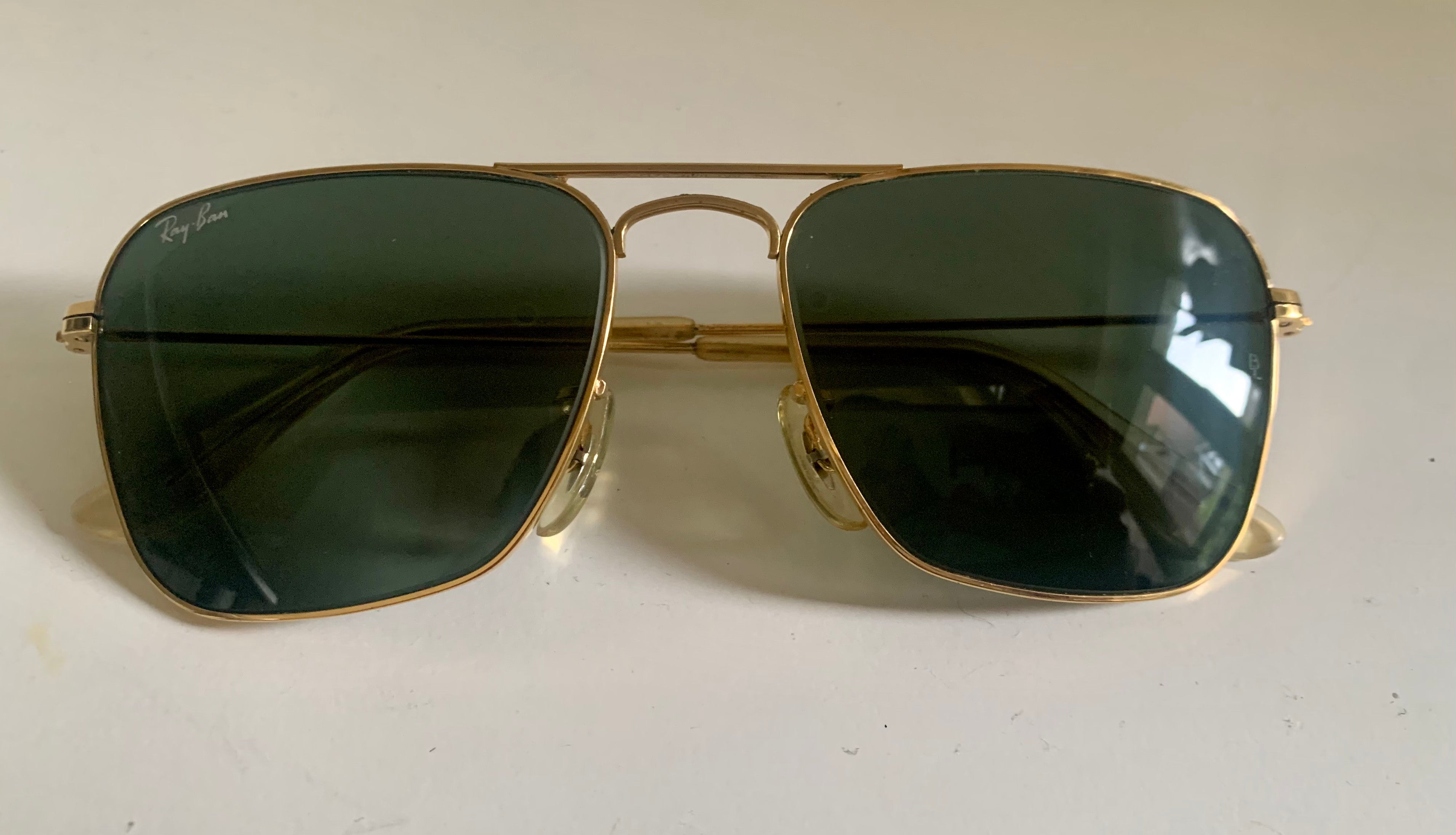 Vintage ray cheap ban caravan