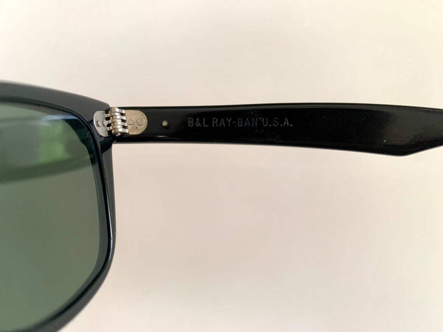 Ray Ban B&L - Wayfarer Street neat white W0496