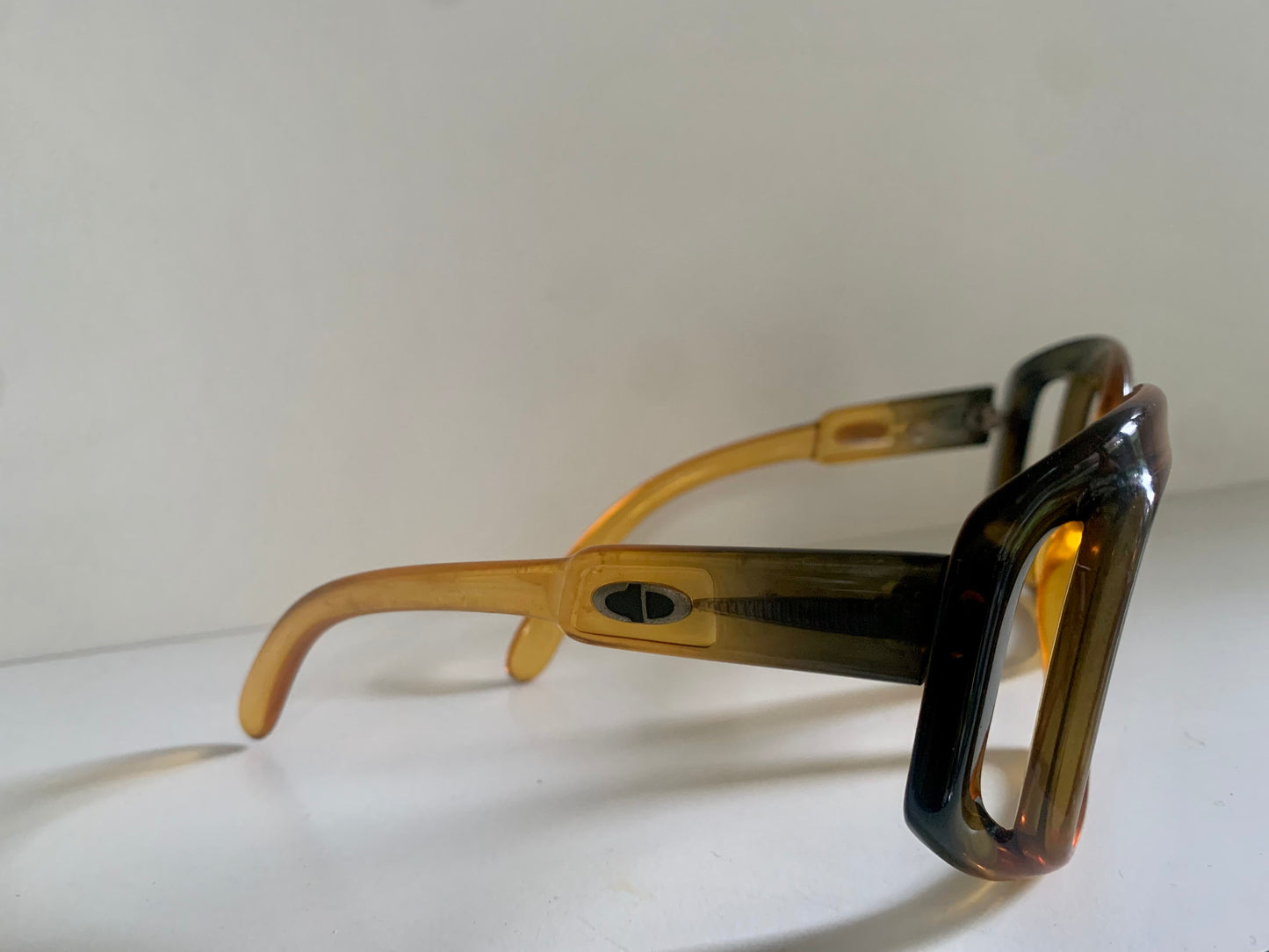 Christian Dior - 70s xxl frame