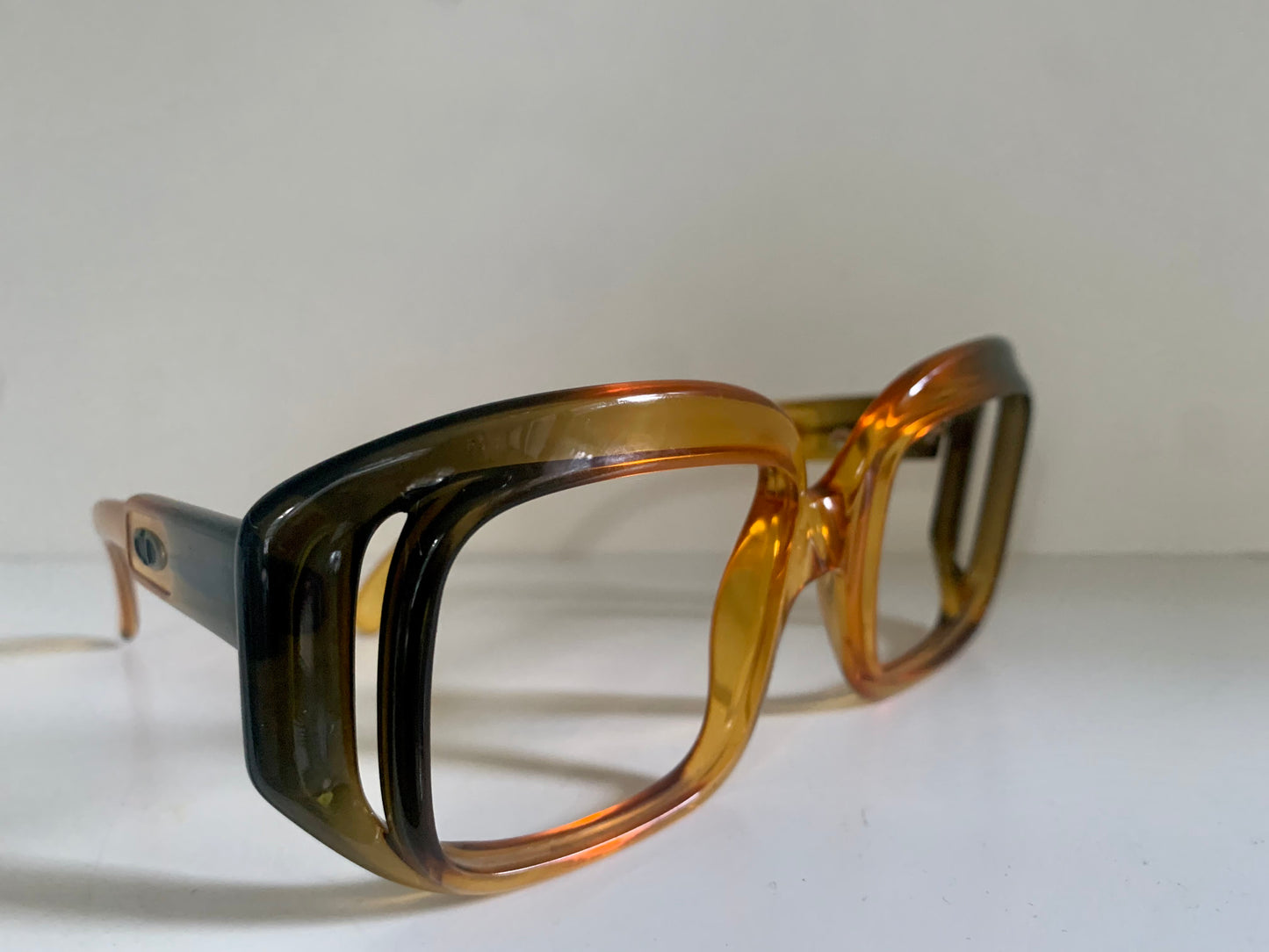 Christian Dior - 70s xxl frame