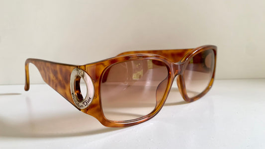 Christian Dior vintage sunglasses - 2660 tortoise shell rectangular frame