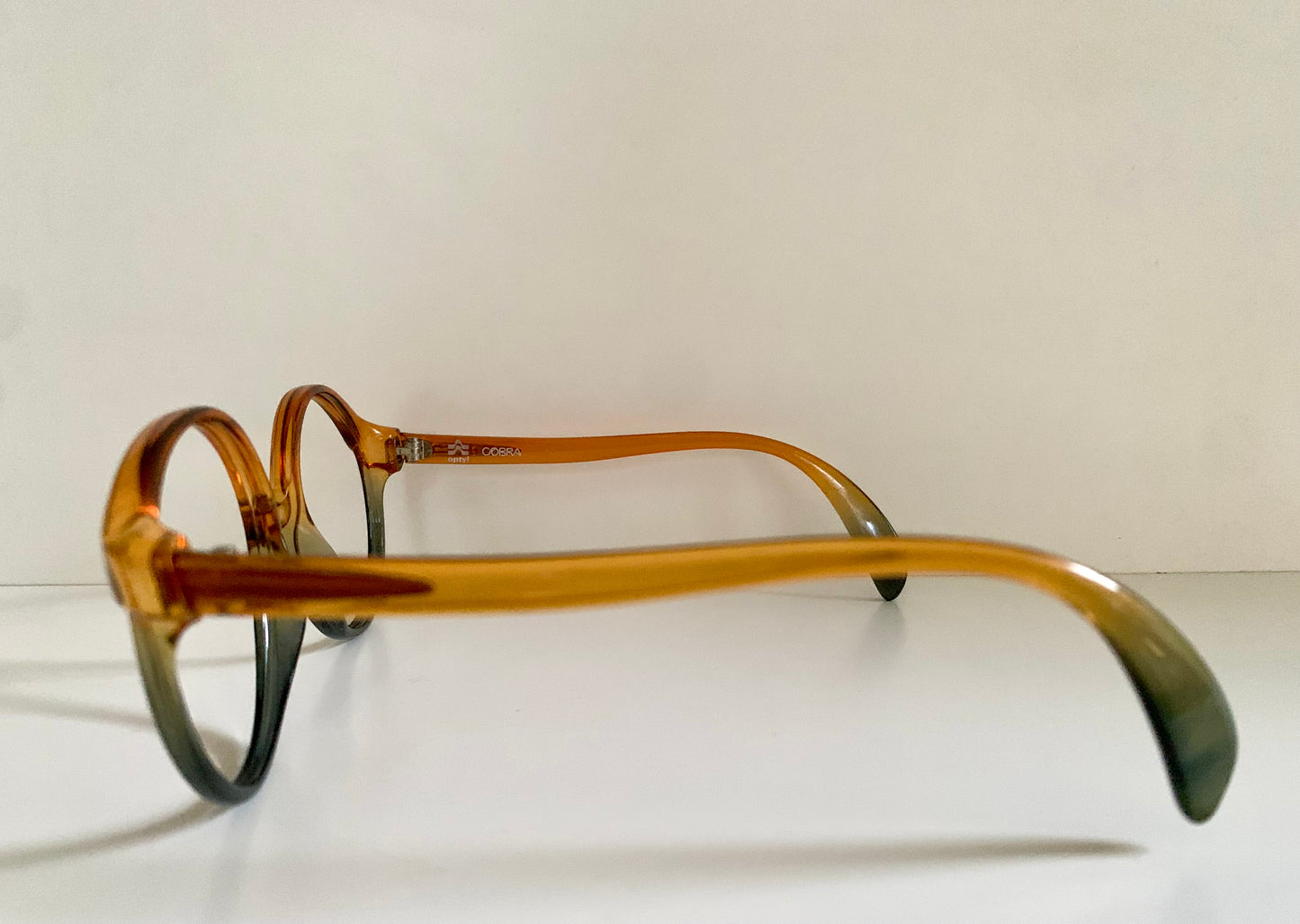 Cobra Optyl frame - 70s original vintage glasses