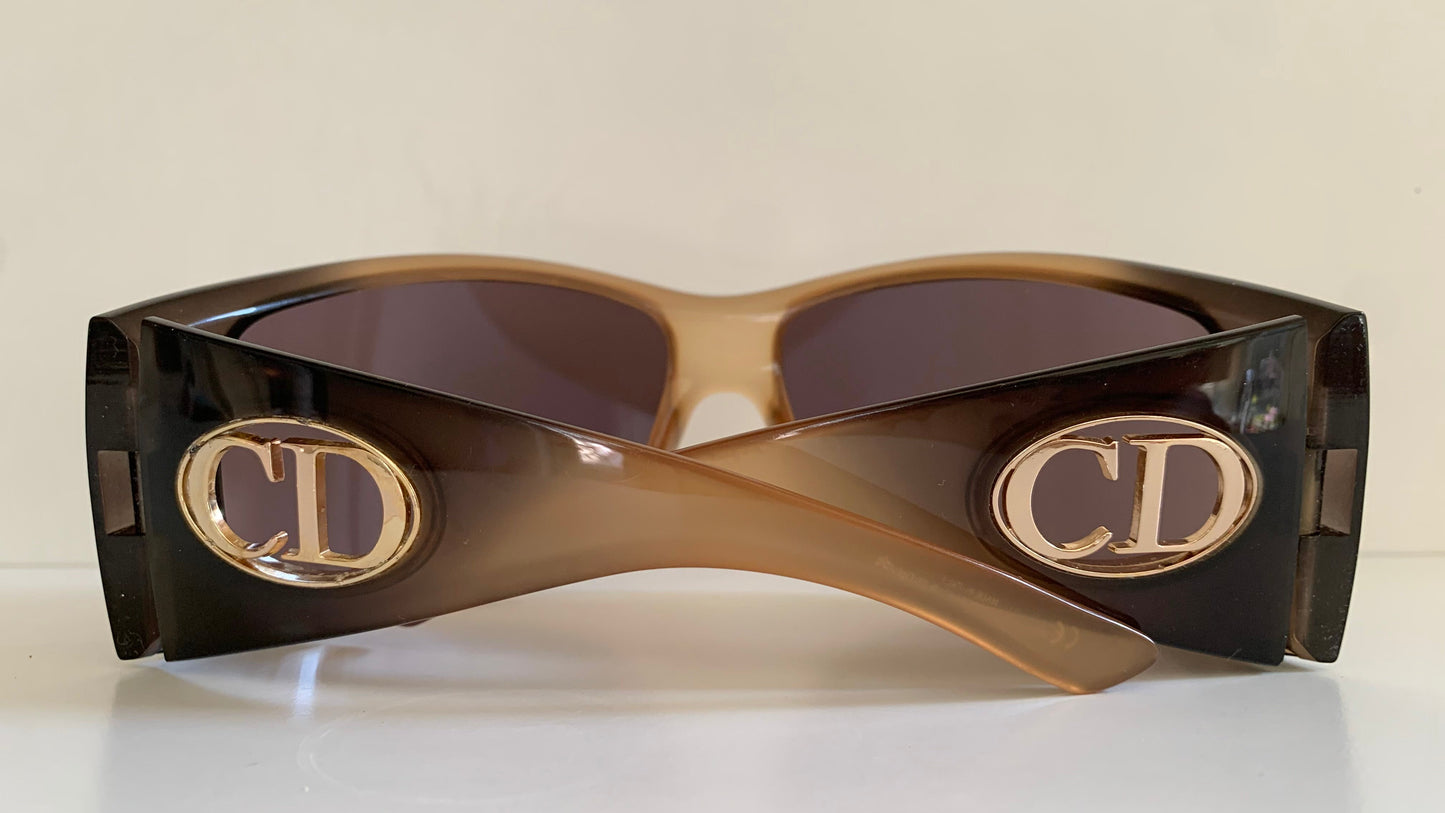 Christian Dior Vintage Sunglasses - Flavour 1 XL shield frame