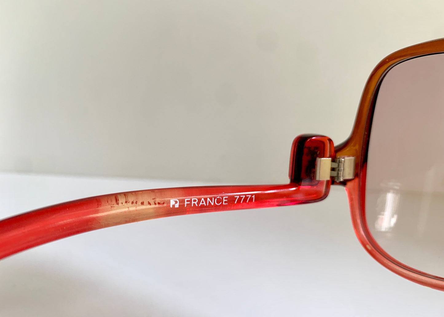 Yves Saint Laurent 80s vintage sunglasses - 7771 XL YSL red and brown frames