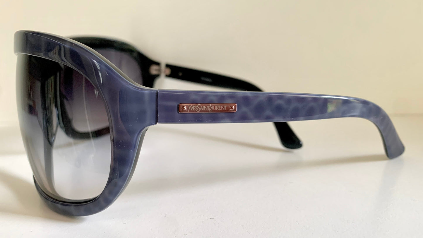 Yves Saint Laurent 00s sunglasses - XXL mask style frame - small faces