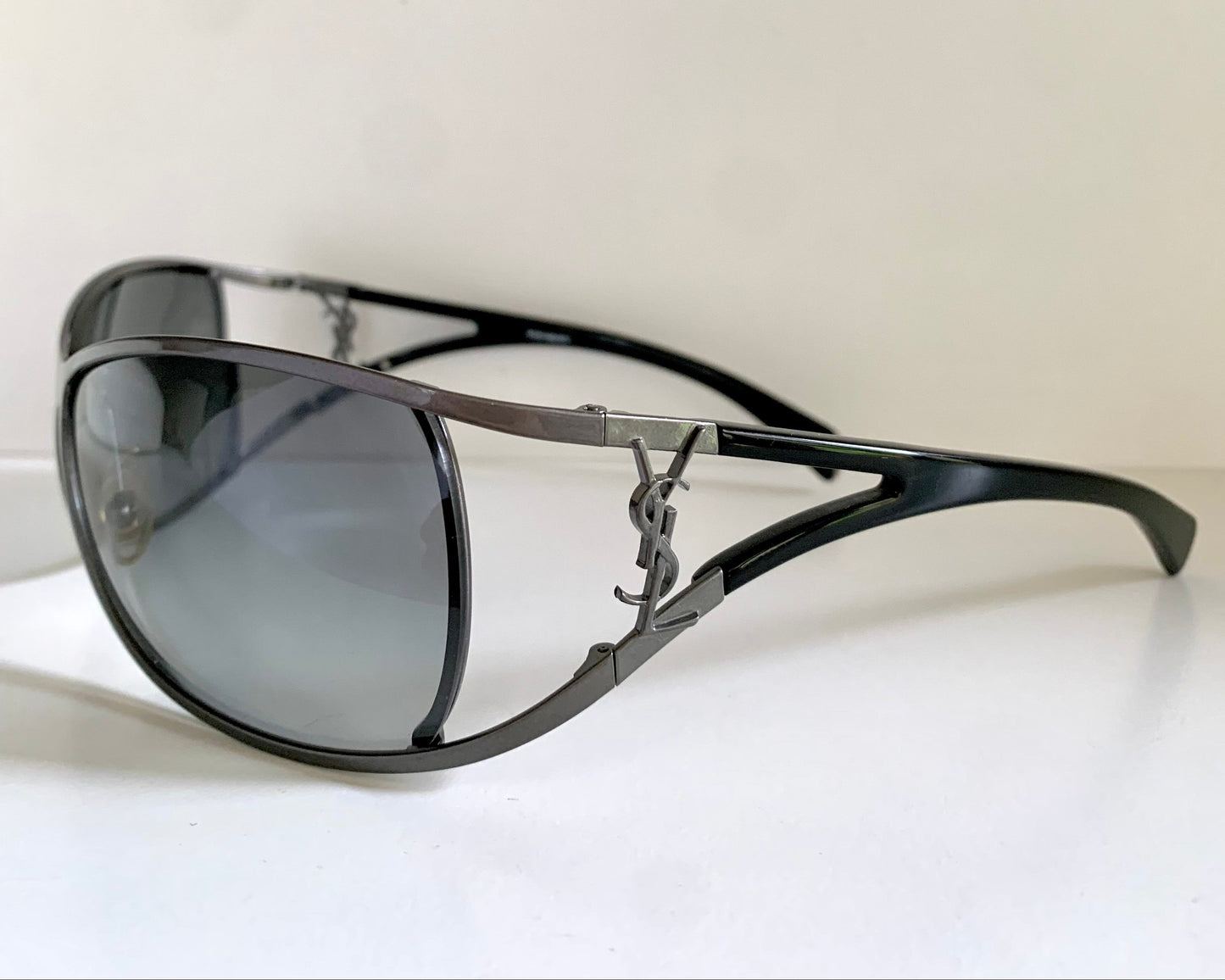 Yves Saint Laurent 00s sunglasses - YSL wrap frame with logos