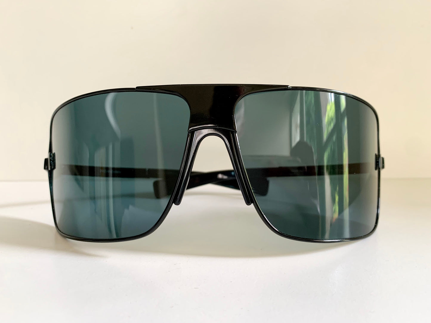 Yves Saint Laurent 00s sunglasses - XXL mask style black and blue frame