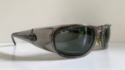 Vintage Ray Ban B&L USA 90s sunglasses - W2660 Sidestreet wrap frame