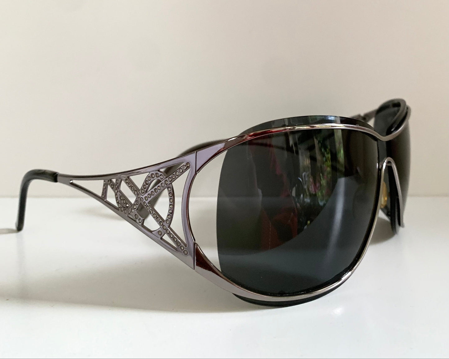 Yves Saint Laurent 00s sunglasses - YSL shield frame with rhinestones logos