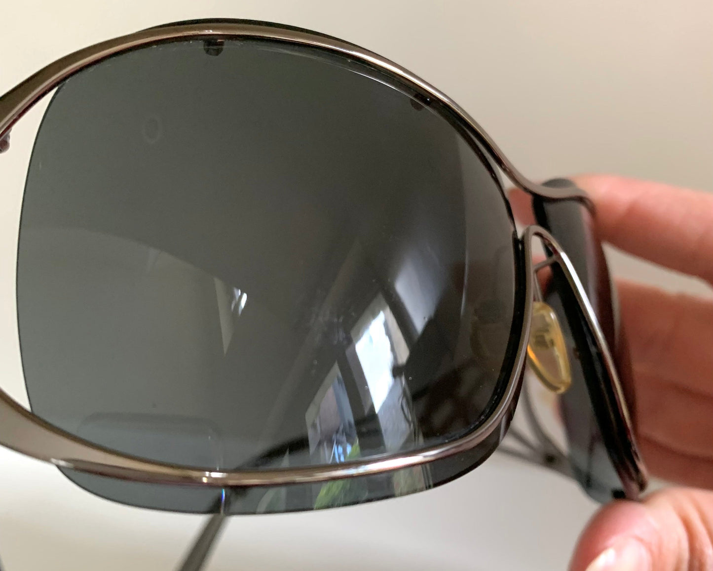 Yves Saint Laurent 00s sunglasses - YSL shield frame with rhinestones logos
