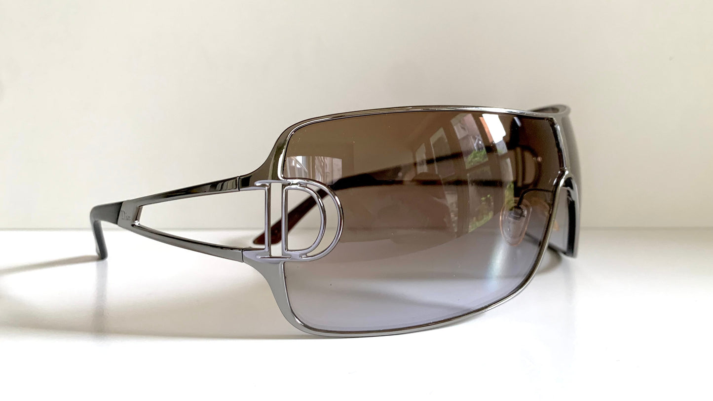 Christian Dior Diorissimo shield sunglasses on a white background