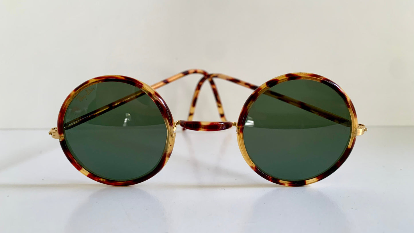 Ray Ban B&L USA vintage sunglasses - Cheyenne W1748 oval carey frames