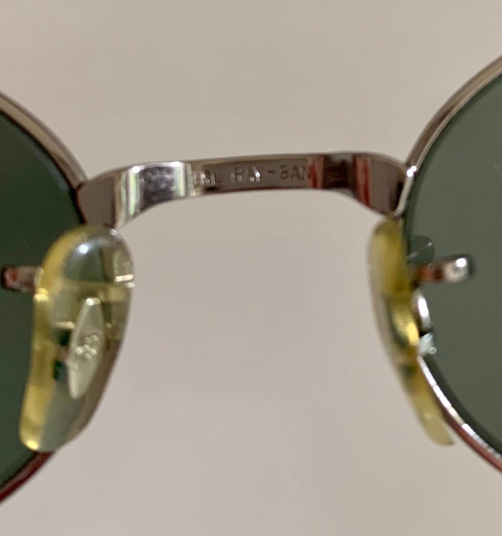 Ray ban best sale vintage oval sunglasses