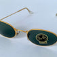 Vintage Ray Ban B&L USA sunglasses - W0976 Classic Oval Gold
