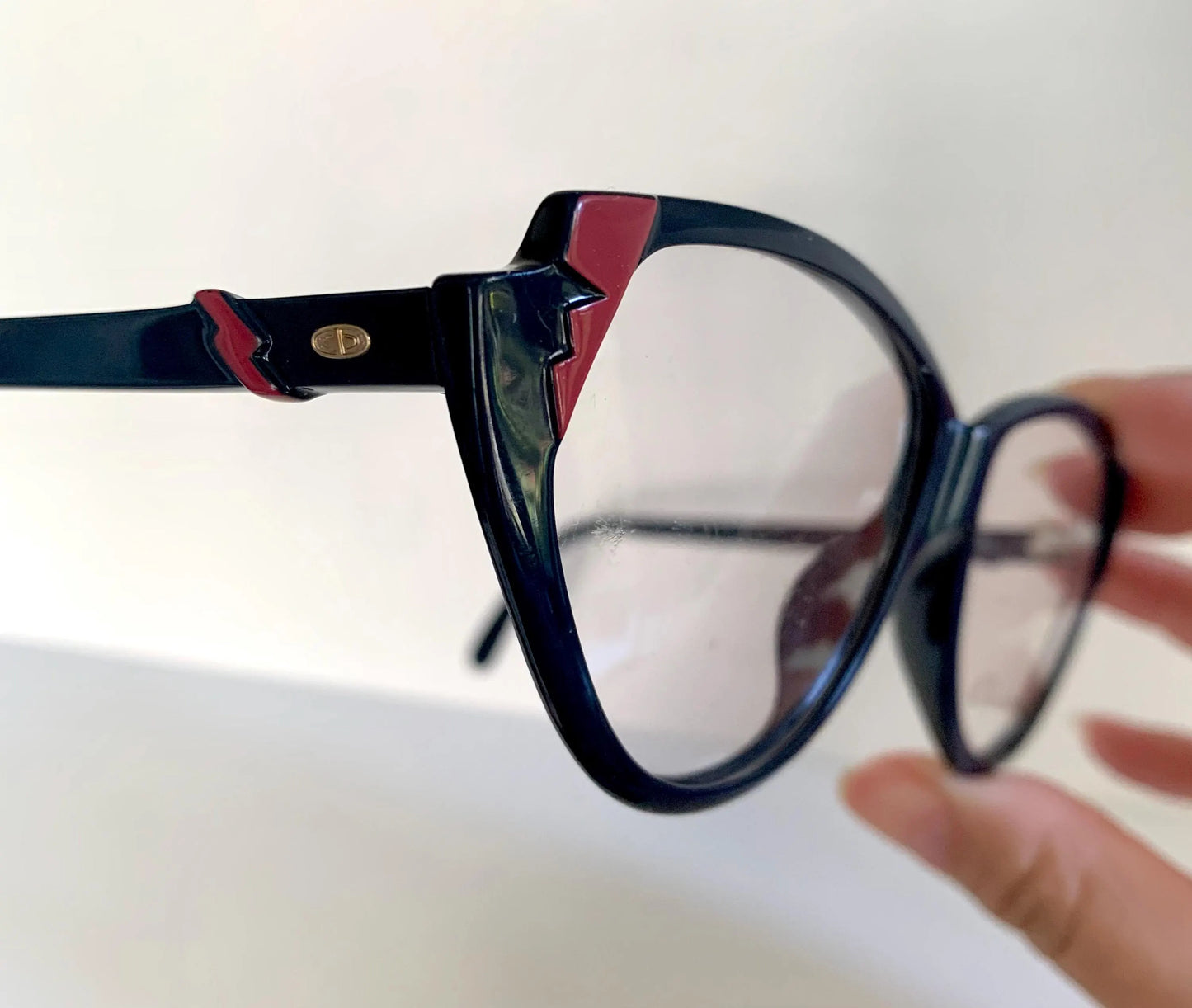 Christian Dior vintage 80s glasses - 2353 cat eye frame