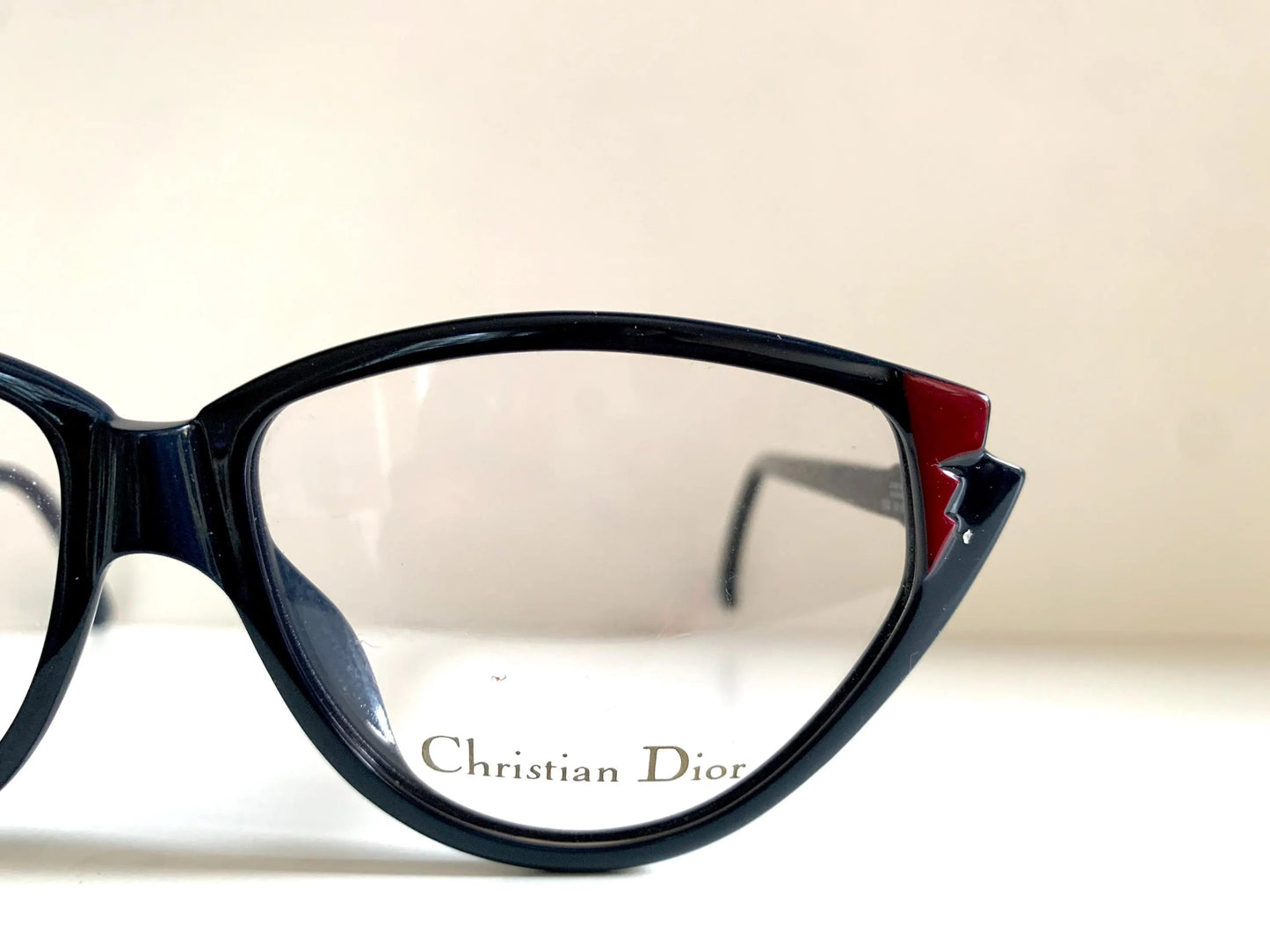 Christian Dior vintage 80s glasses - 2353 cat eye frame