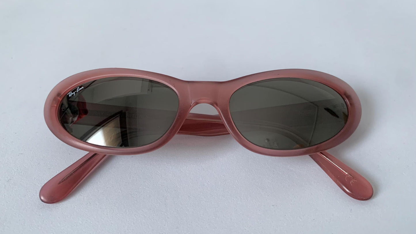 Ray Ban B&L USA vintage sunglasses - cat eye pink mirrored frames W2525 Rituals