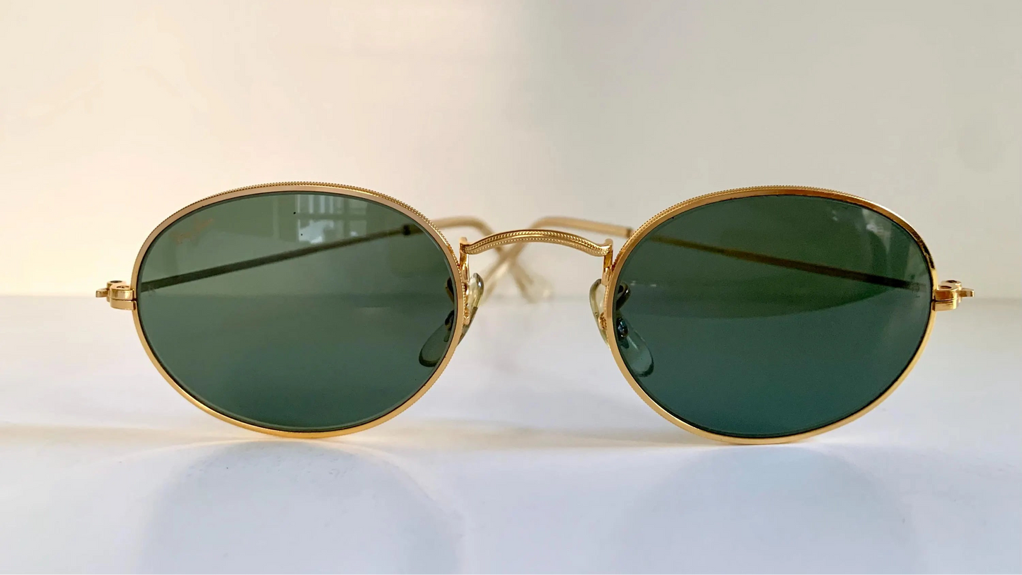Vintage Ray Ban B&L USA sunglasses - W0976 Classic Oval Gold