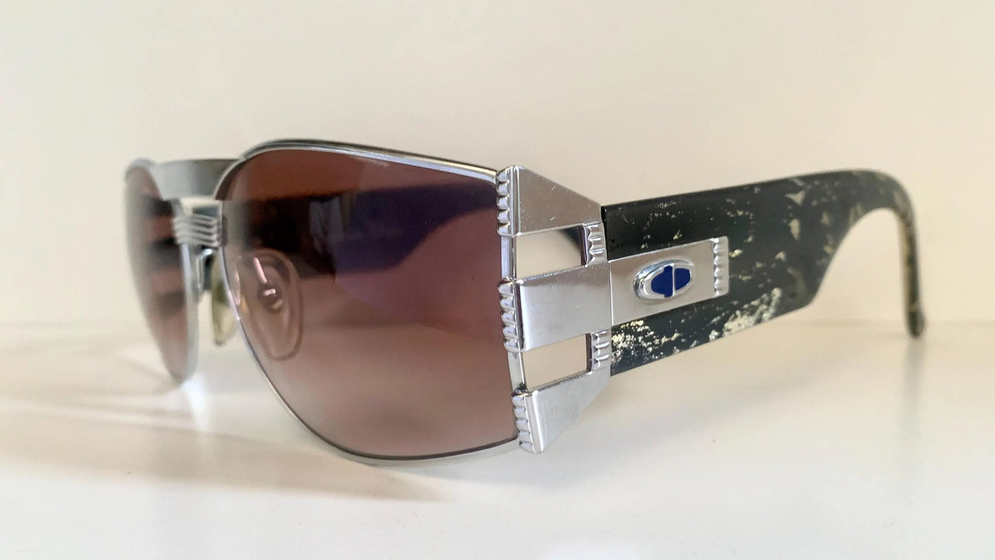 Christian Dior Vintage Sunglasses - 80s 2562 silver mask frames