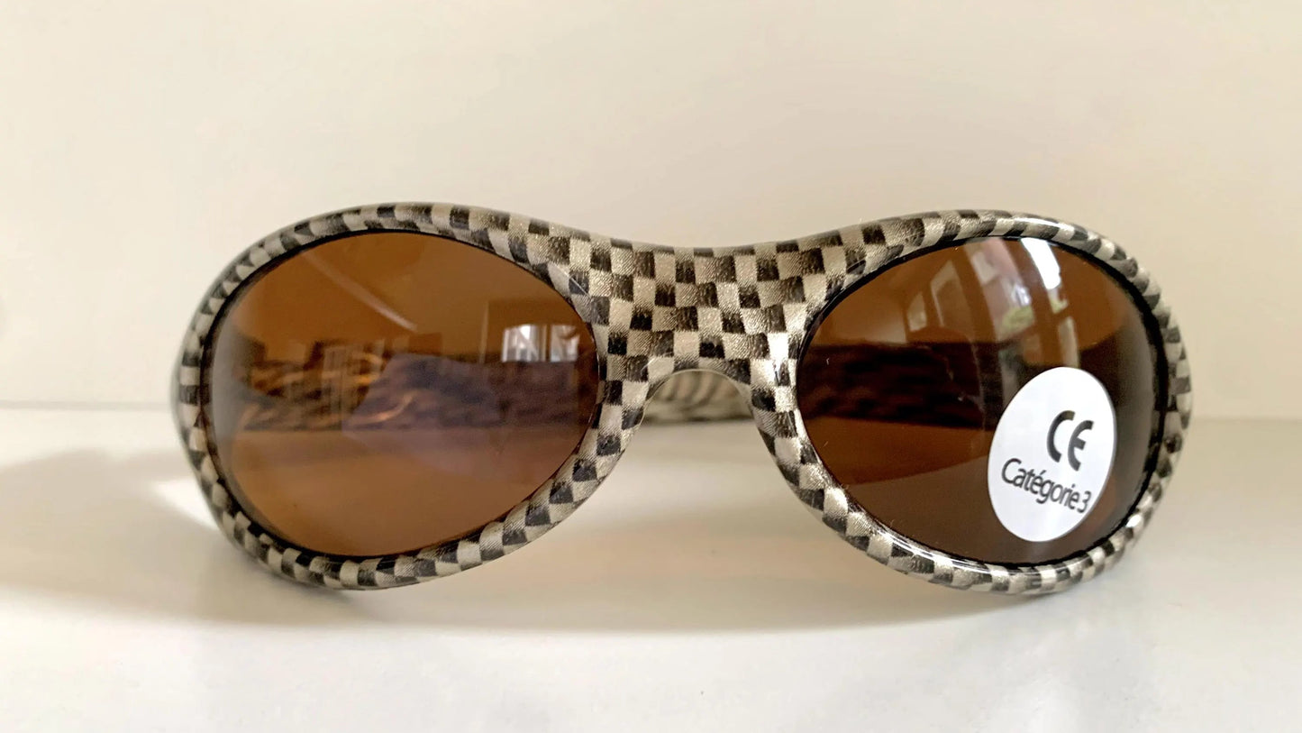 vintage Vuarnet Extreme Maverick's 00s sunglasses - wrap sports frames made in France