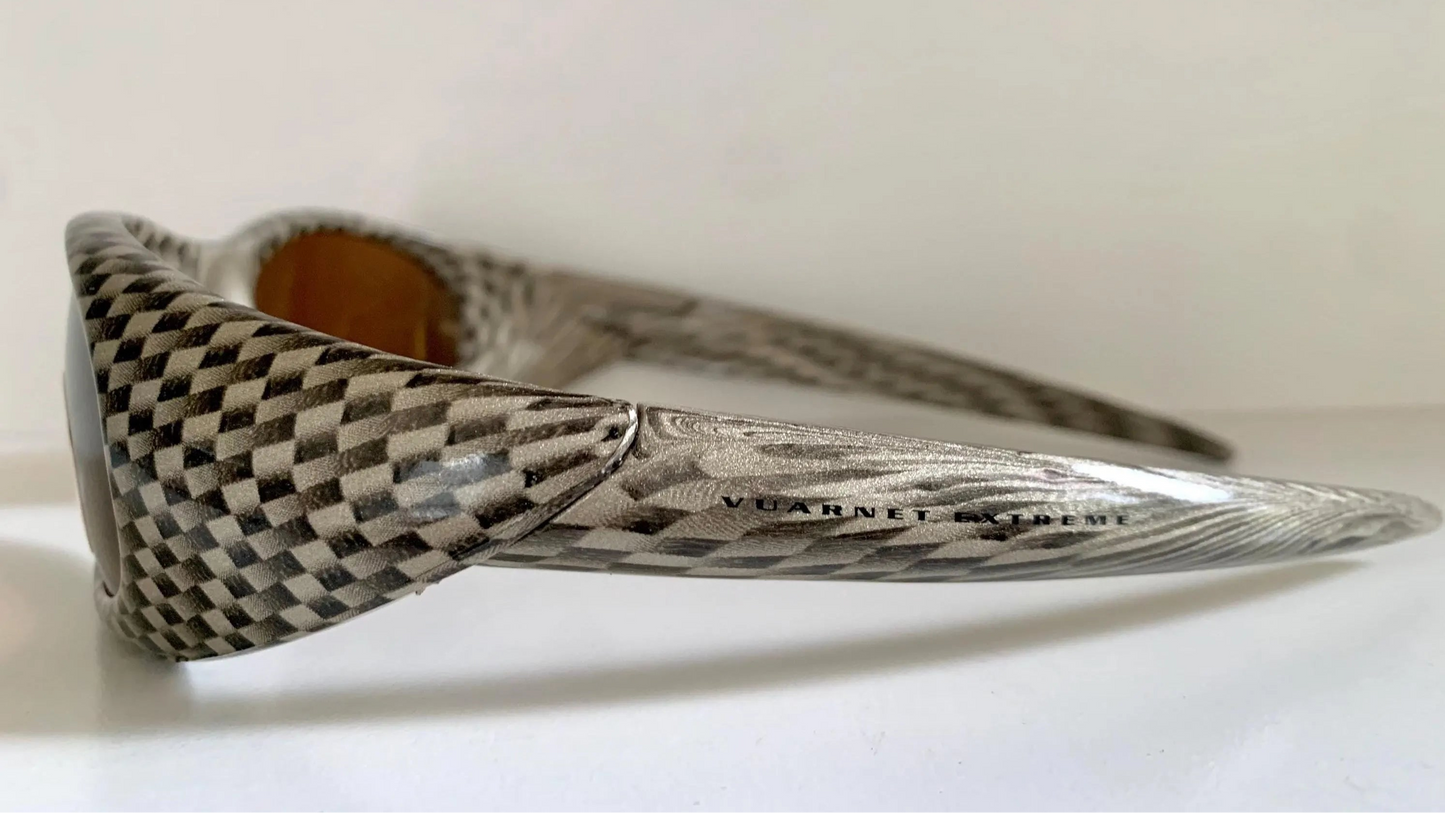 vintage Vuarnet Extreme Maverick's 00s sunglasses - wrap sports frames made in France