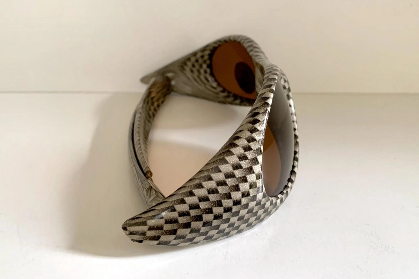 vintage Vuarnet Extreme Maverick's 00s sunglasses - wrap sports frames made in France