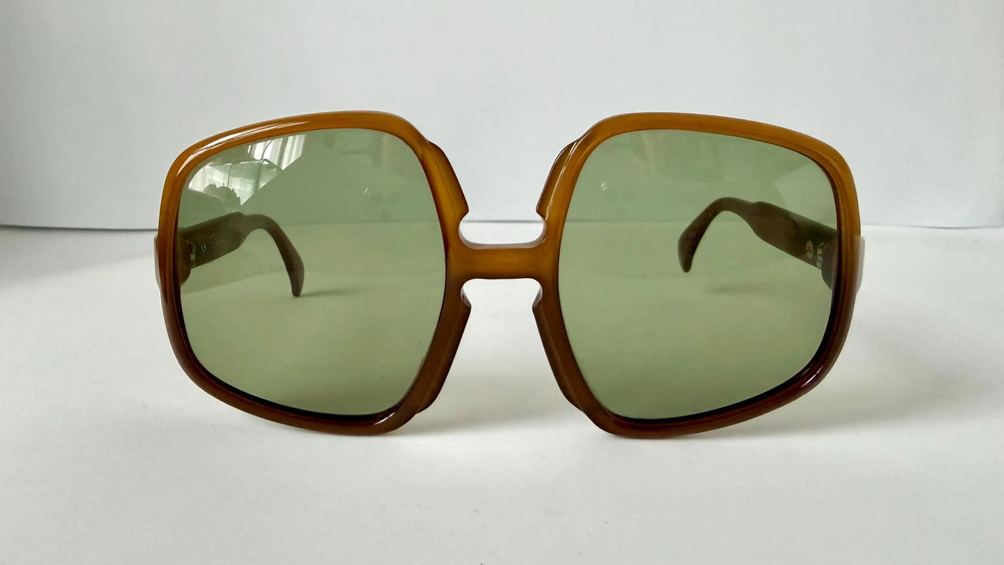 Saphira vintage sunglasses - XL oversized 70s original frames
