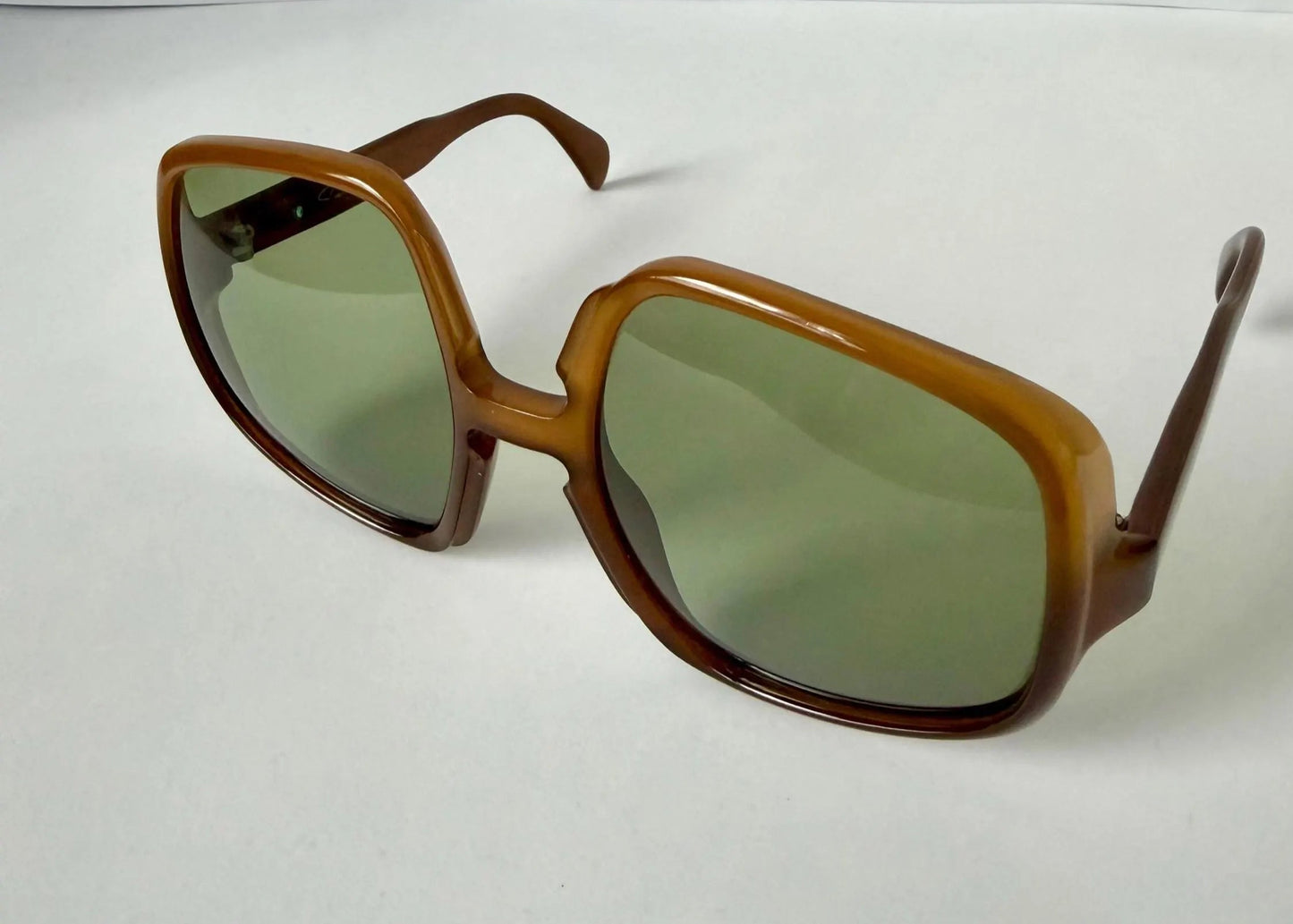 Saphira vintage sunglasses - XL oversized 70s original frames